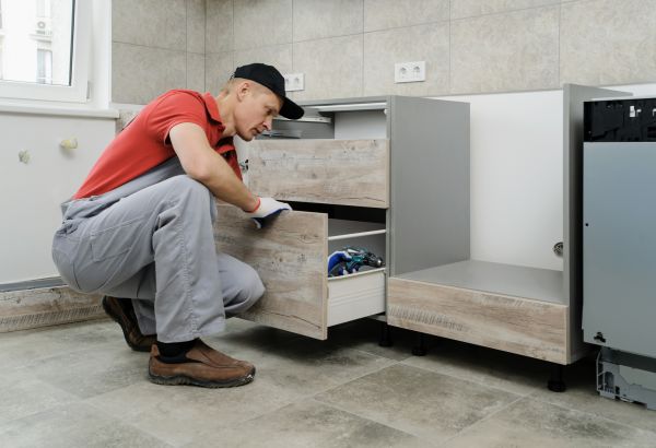 Drawer Installation in Liberty Hill