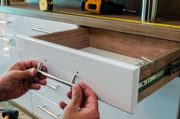 Drawer Handles Replacement in Liberty Hill